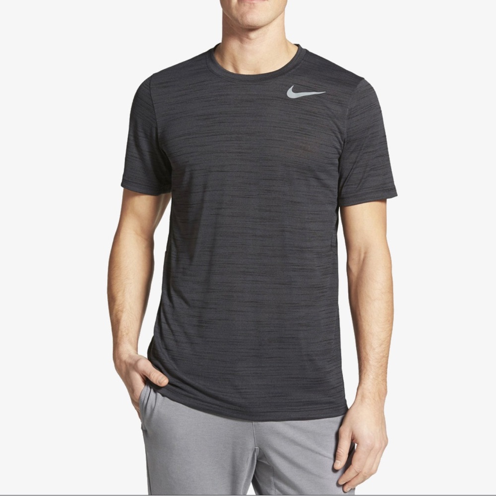 Men’s Nike Dri-fit t-shirt